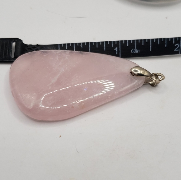 Pink Rose Quartz Teardrop Pendant - Picture 8 of 9